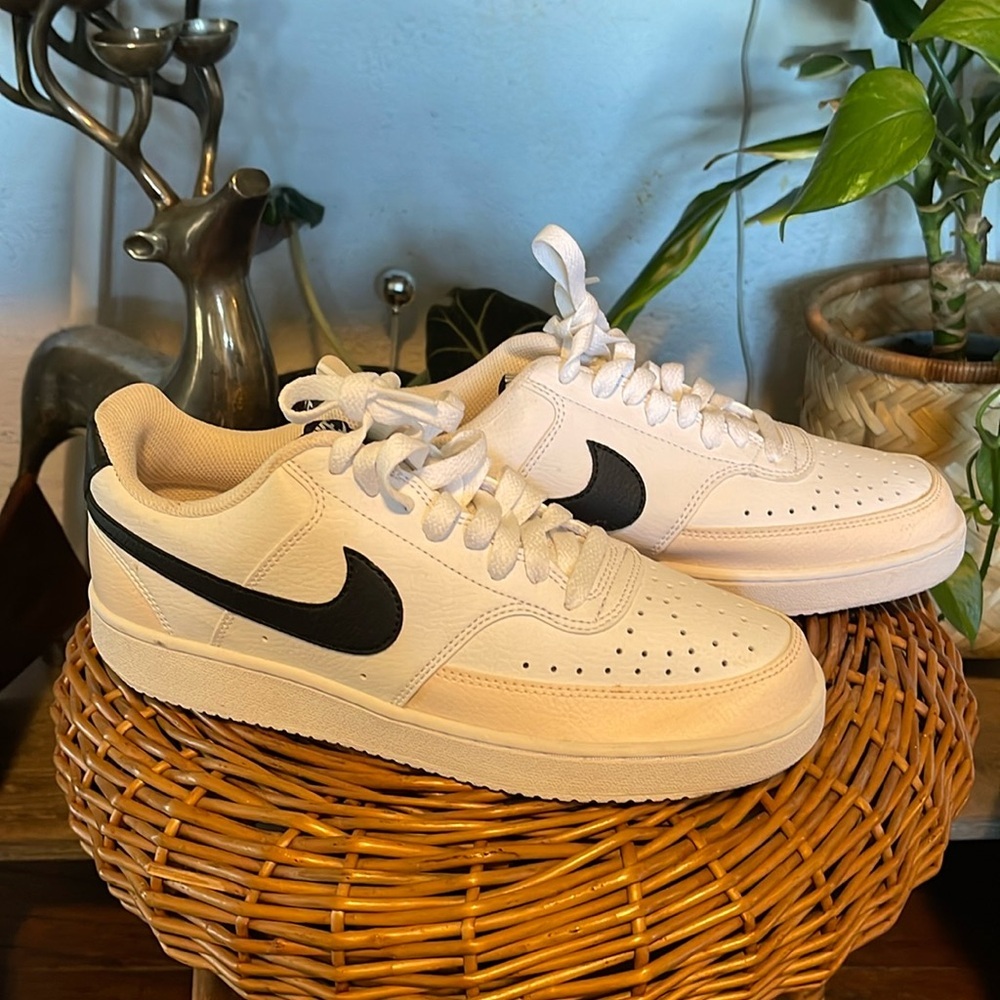 NIKE COURT VISION LOW NEXT NATURE SUSTAINABLE SNEAKERS - Picture 1 of 4